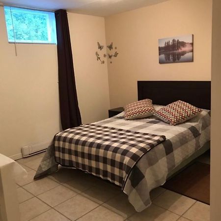 Oasis De La Riviere Apartment Saguenay Bagian luar foto
